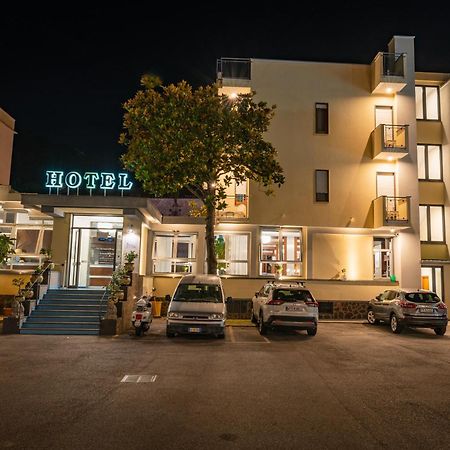 Hotel San Pietro Maiori Exterior photo