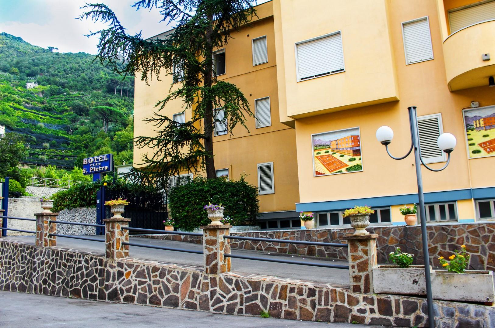 Hotel San Pietro Maiori Exterior photo