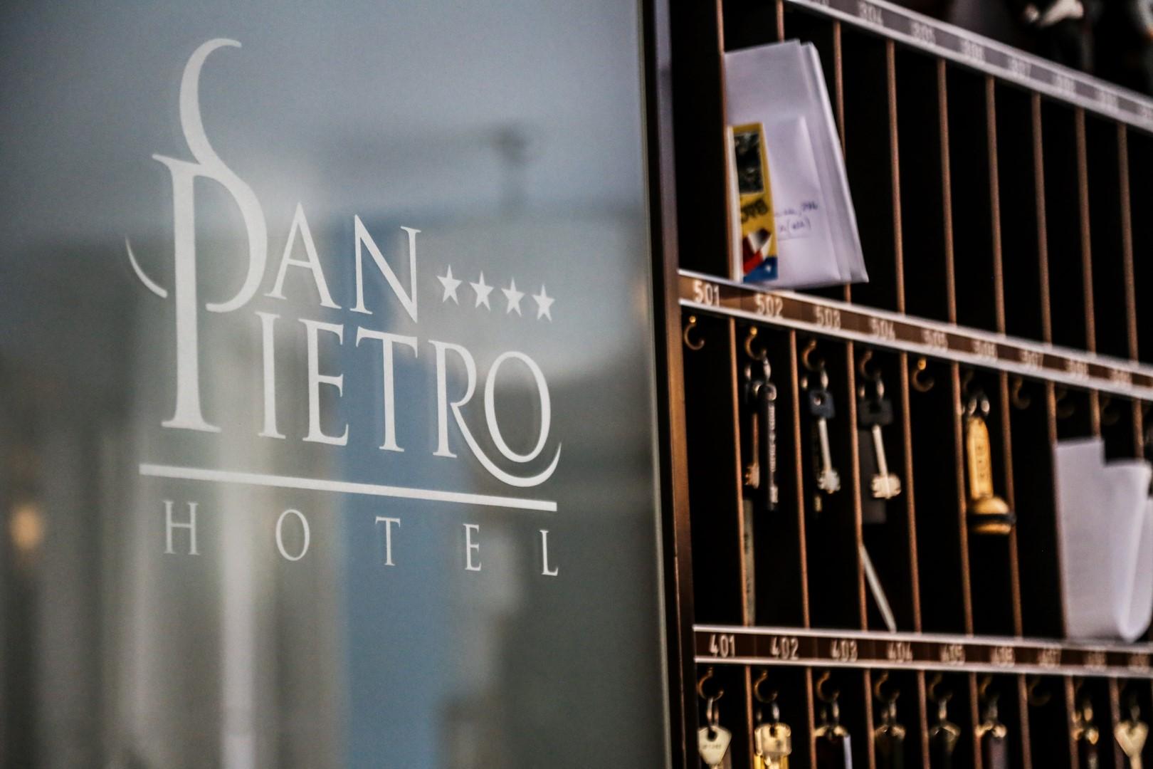Hotel San Pietro Maiori Exterior photo
