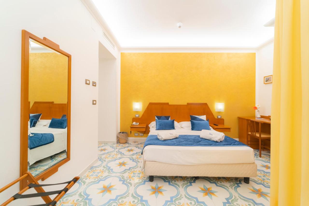 Hotel San Pietro Maiori Exterior photo