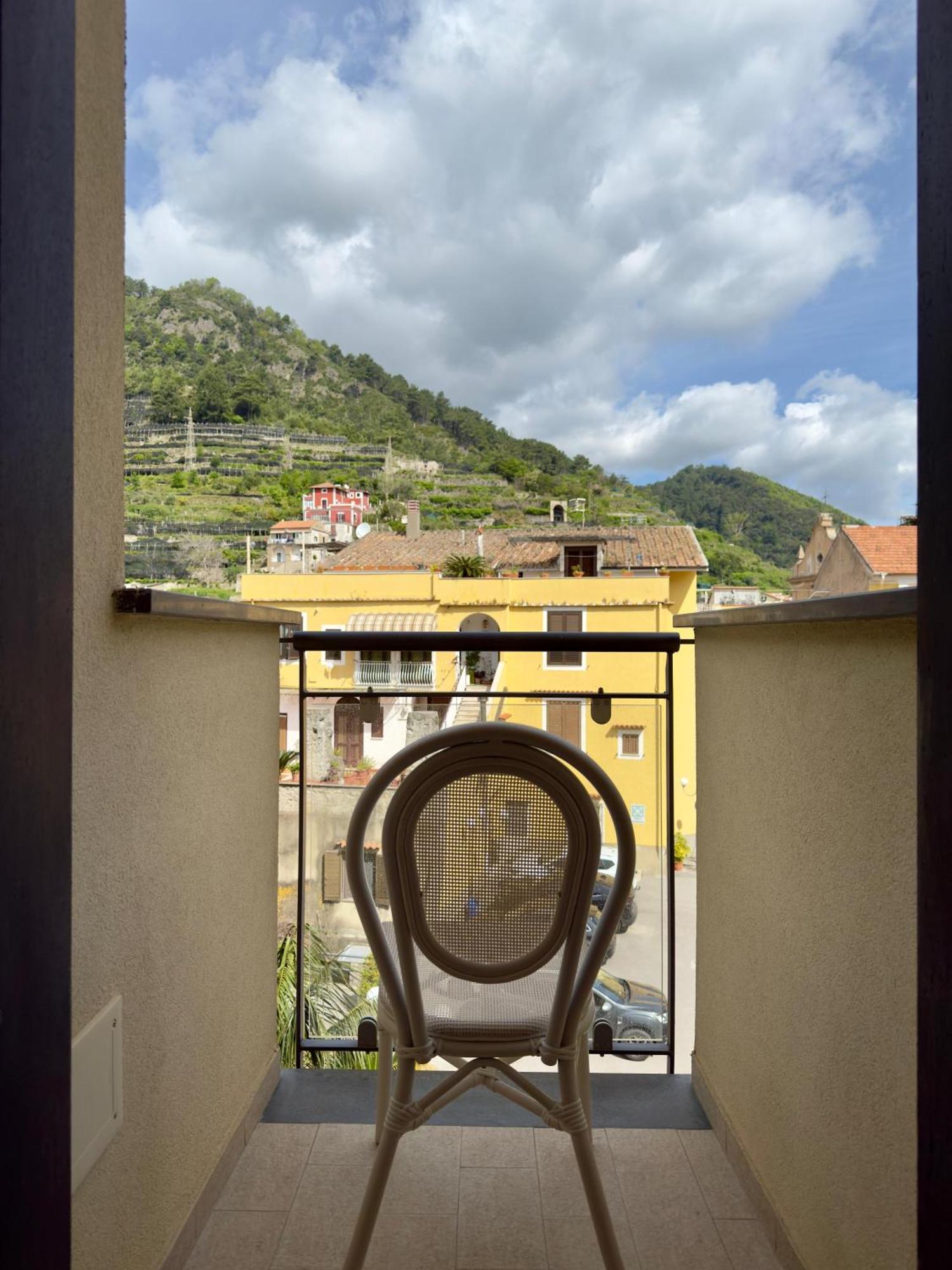 Hotel San Pietro Maiori Exterior photo